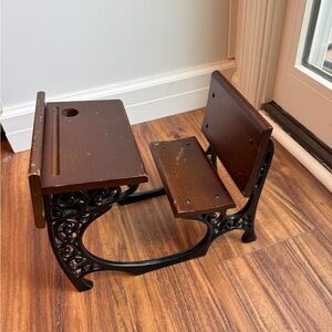 Vintage Pleasant Company American Girl Samantha school desk